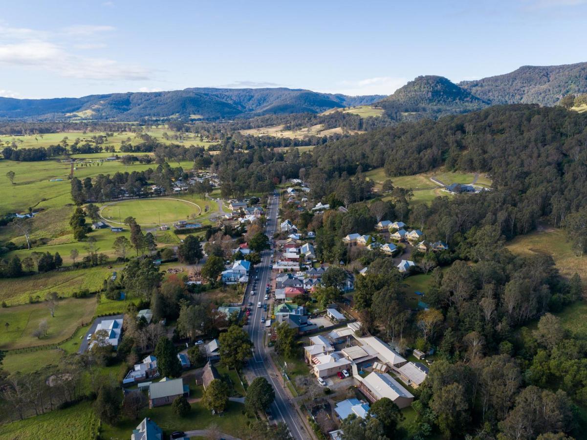 Wildes Hotel Kangaroo Valley Exterior photo